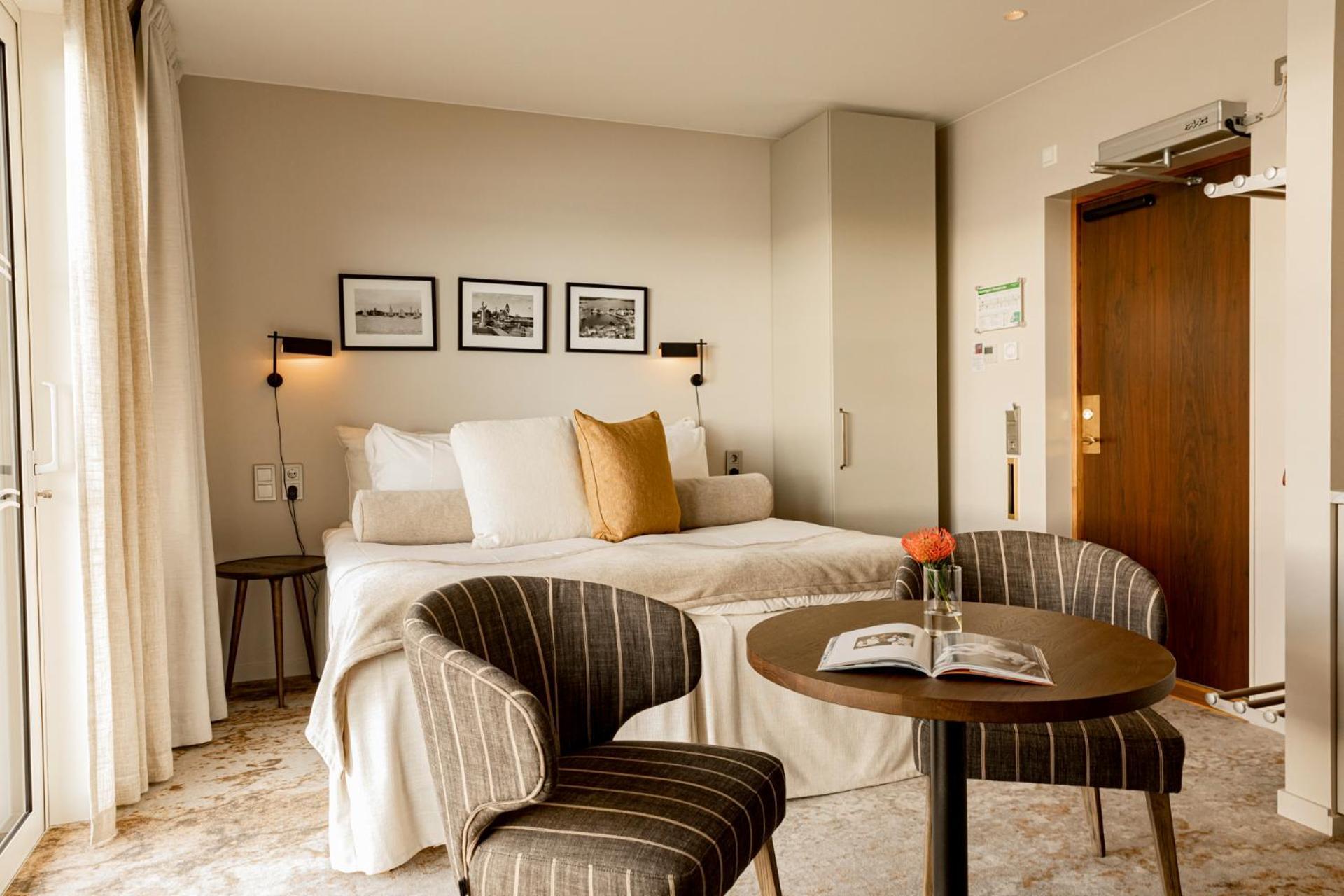 Slottsholmen Hotell Och Restaurang 韦斯特维克 外观 照片
