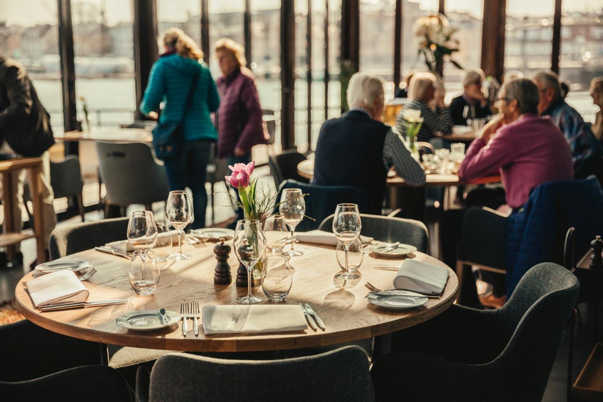 Slottsholmen Hotell Och Restaurang 韦斯特维克 外观 照片