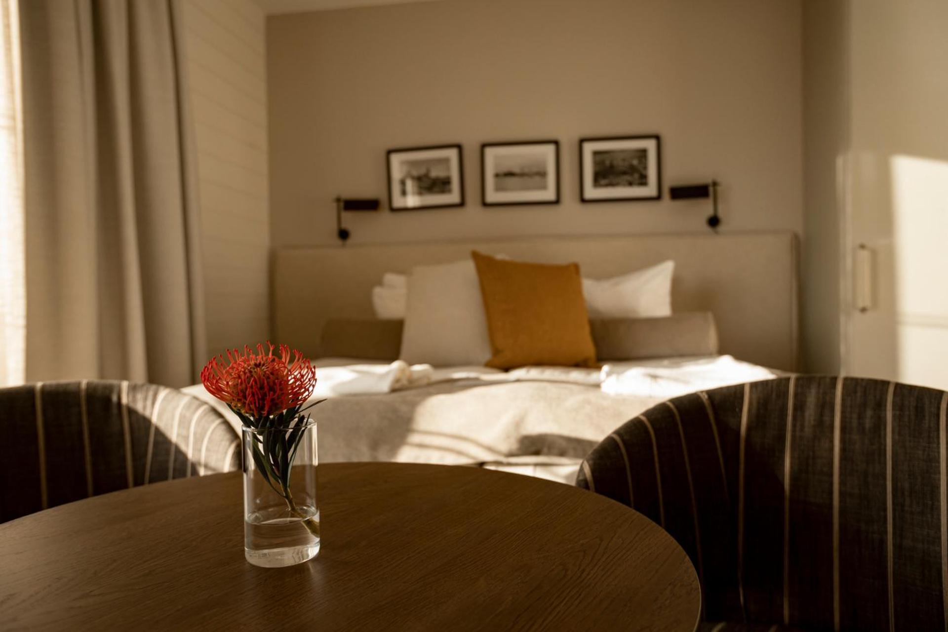 Slottsholmen Hotell Och Restaurang 韦斯特维克 外观 照片